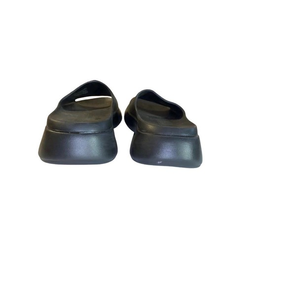 Zara Rubberized Slides, Black EU SZ 40, US SZ 9, UK SZ 7 - Picture 7 of 8
